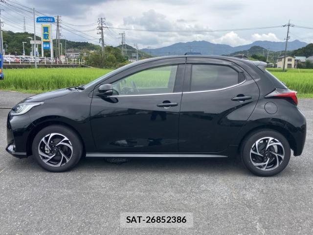 Toyota YARIS 2022-07 8856958-1