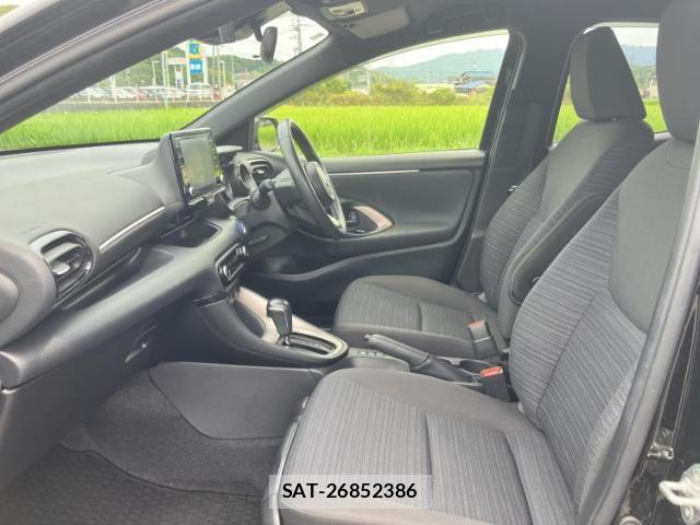 Toyota YARIS 2022-07 8856958-5