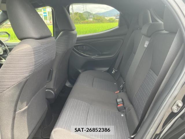 Toyota YARIS 2022-07 8856958-6