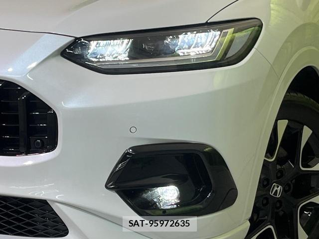 Honda ZR-V 2024-01 8854904-11