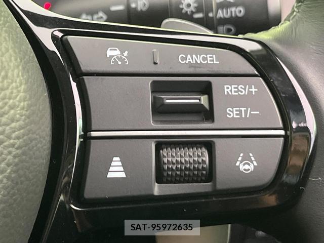 Honda ZR-V 2024-01 8854904-5