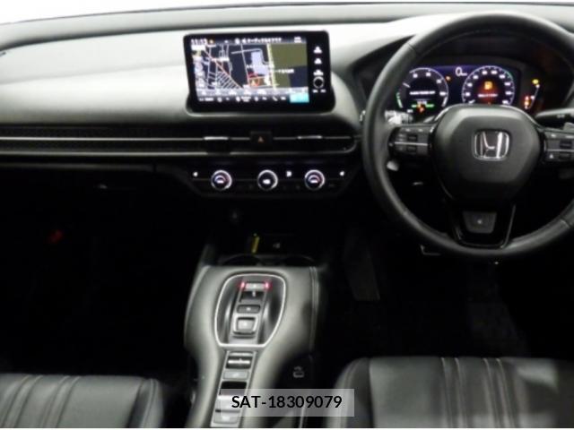 Honda ZR-V 2023-12 8856304-2