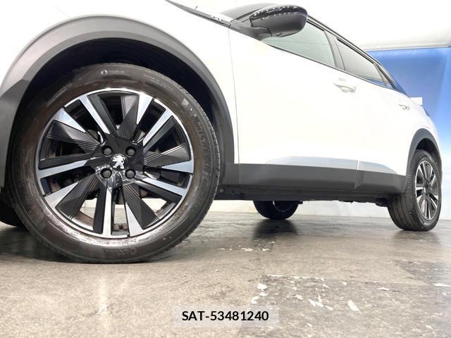 Peugeot 2008 2021-05 8866292-14