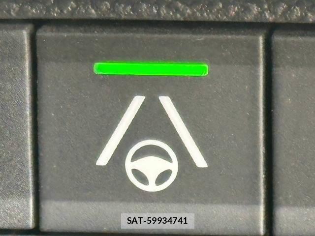 Peugeot 208 2020-11 8867218-6