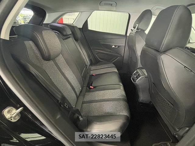 Peugeot 3008 2017-12 8867363-11
