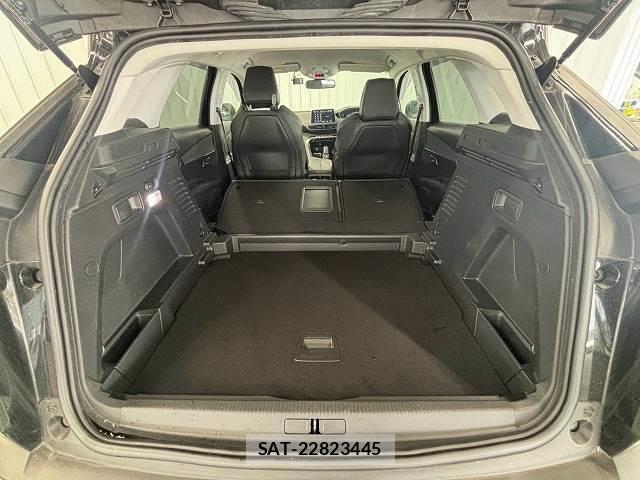 Peugeot 3008 2017-12 8867363-12