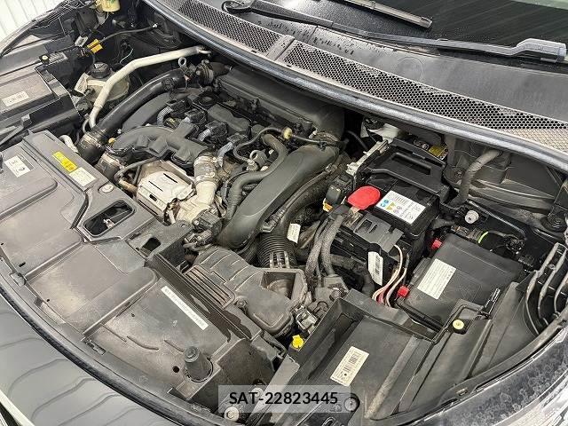 Peugeot 3008 2017-12 8867363-13
