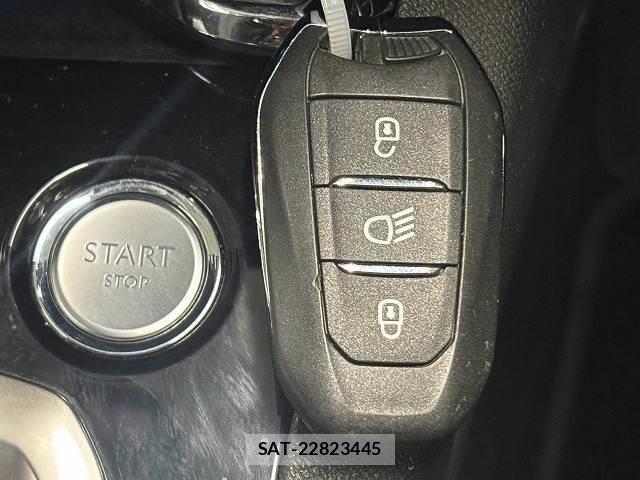 Peugeot 3008 2017-12 8867363-8