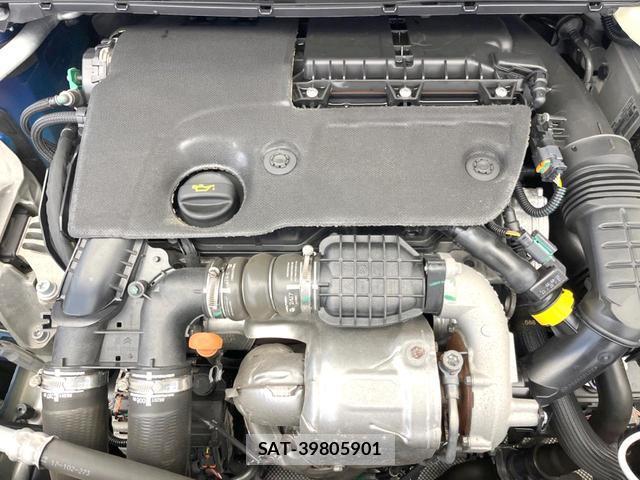Peugeot 308 2017-12 8866290-17