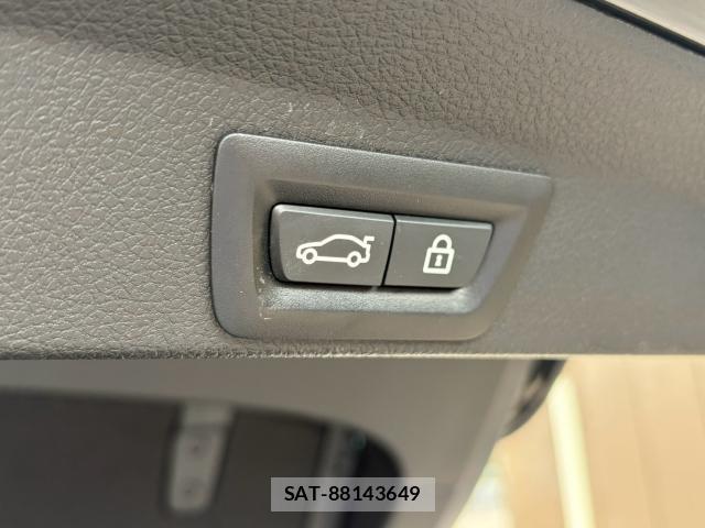 Bmw 4 SERIES 2018-12 8866542-16