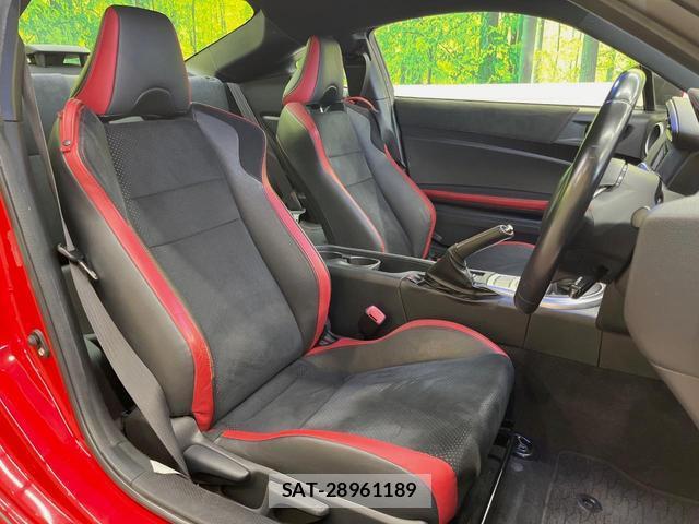 Toyota 86 2017-08 8865314-10