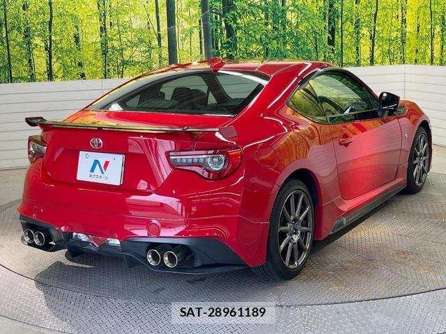 Toyota 86 2017-08 8865314-18