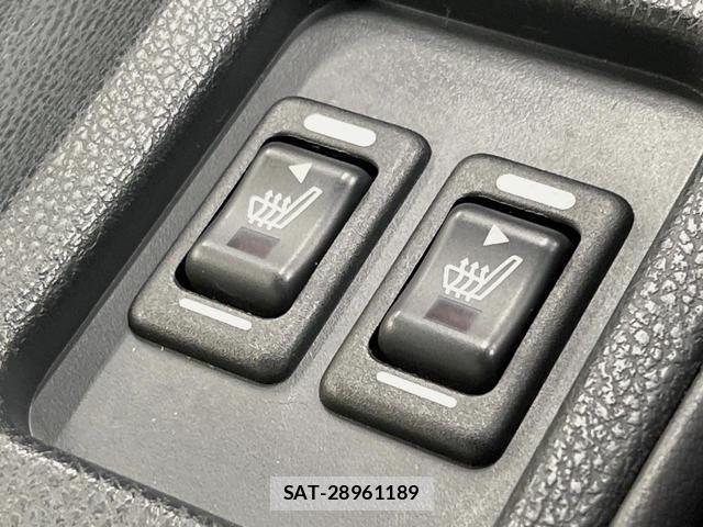 Toyota 86 2017-08 8865314-6