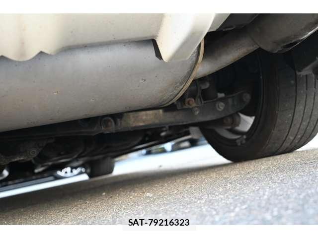 Toyota 86 2013-07 8866760-12