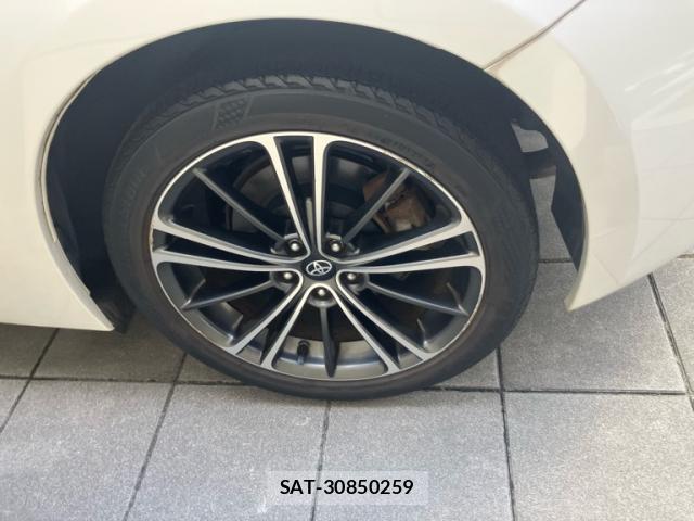 Toyota 86 2013-02 8866875-5
