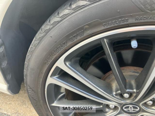 Toyota 86 2013-02 8866875-7