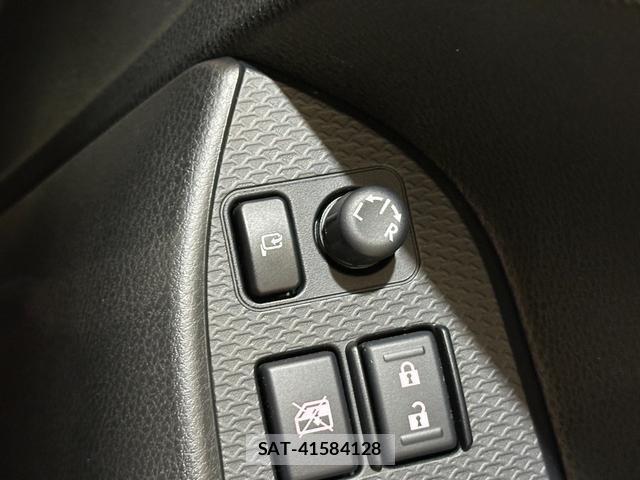 Toyota 86 2013-01 8866972-5