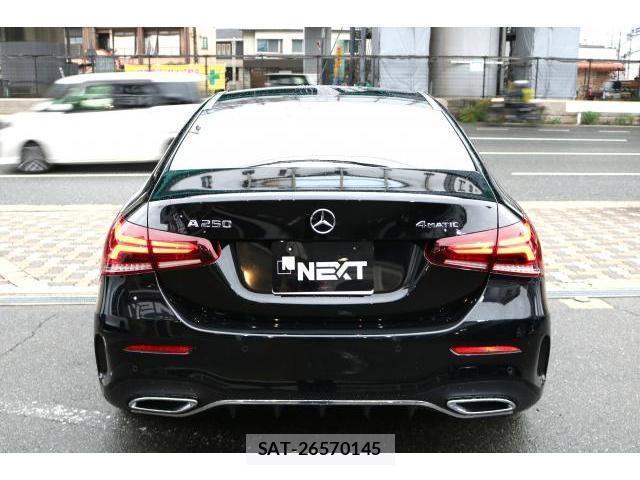 Mercedes Benz A-CLASS 2019-09 8866298-1