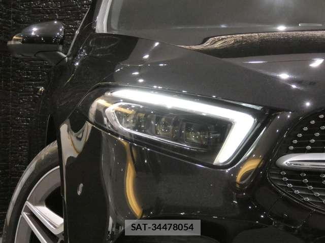 Mercedes Benz A-CLASS 2022-02 8866393-2