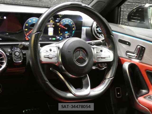Mercedes Benz A-CLASS 2022-02 8866393-8