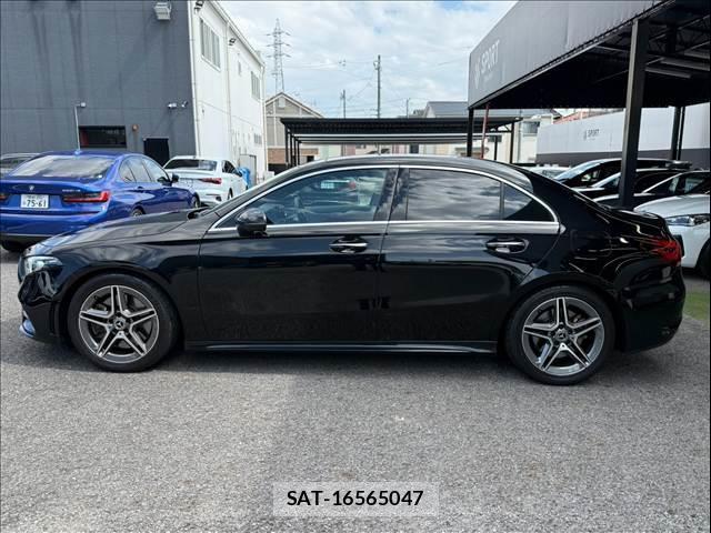 Mercedes Benz A-CLASS 2019-09 8866403-16