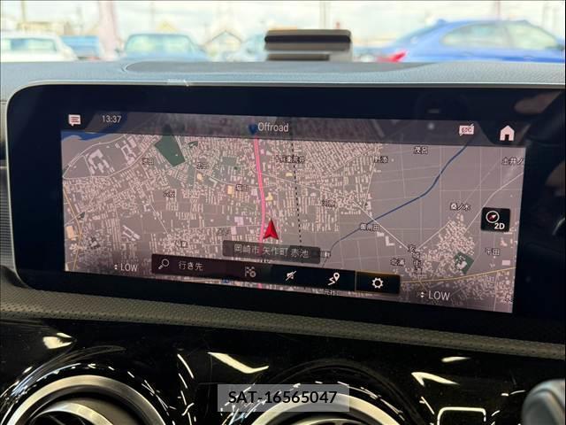 Mercedes Benz A-CLASS 2019-09 8866403-2