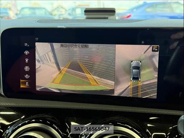 Mercedes Benz A-CLASS 2019-09 8866403-3