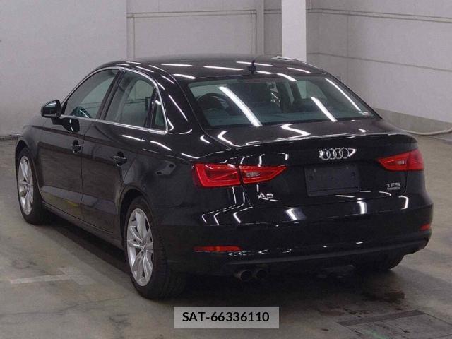 Audi A3 SEDAN 2015-03 8866611-5