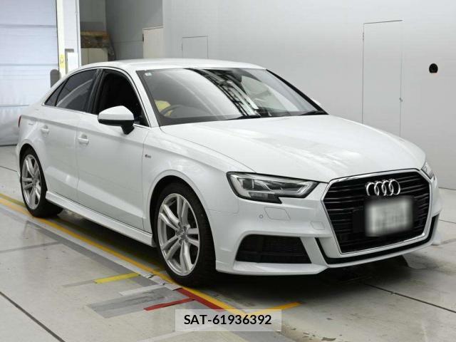 Audi A3 SEDAN 2018-02 8866852-4