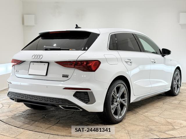 Audi A3 2022-02 8865646-2