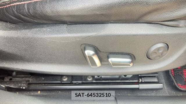 Audi A4 2013-09 8865466-11