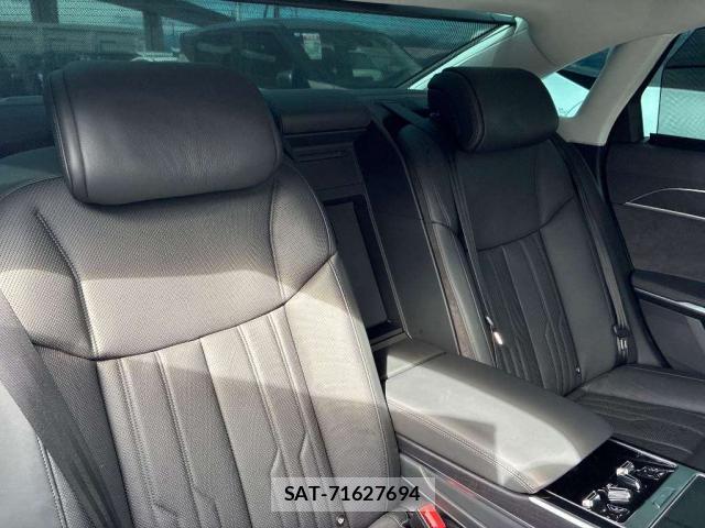 Audi A8 2018-10 8866624-4