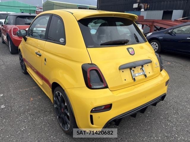 Abarth 595 2017-04 8867017-1