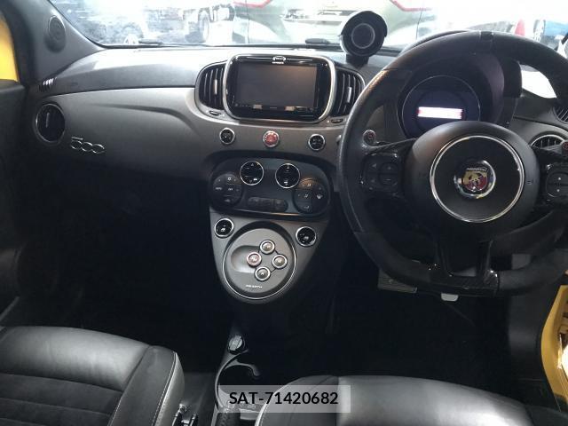 Abarth 595 2017-04 8867017-2