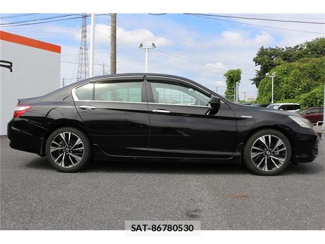 Honda ACCORD HYBRID 2017-09 8865685-3