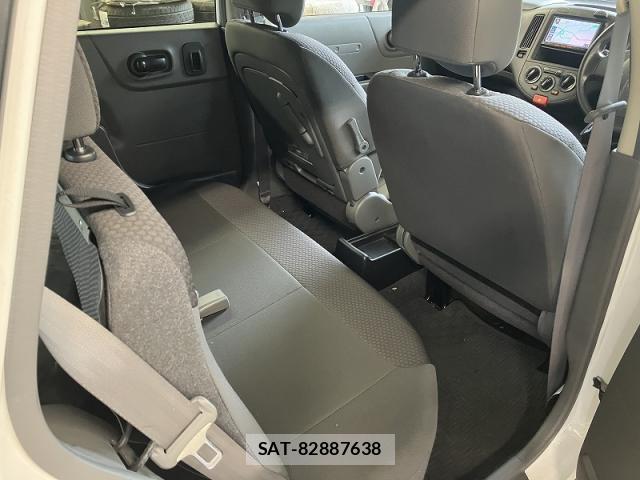 Nissan AD EXPERT 2017-07 8866164-5