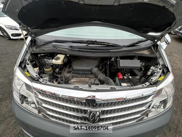 Toyota ALPHARD 2005-04 8867273-7