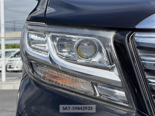 Toyota ALPHARD HYBRID 2015-03 8865684-10