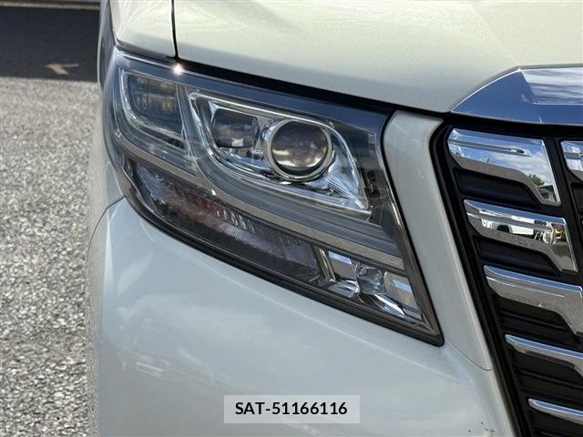 Toyota ALPHARD HYBRID 2017-08 8865689-10