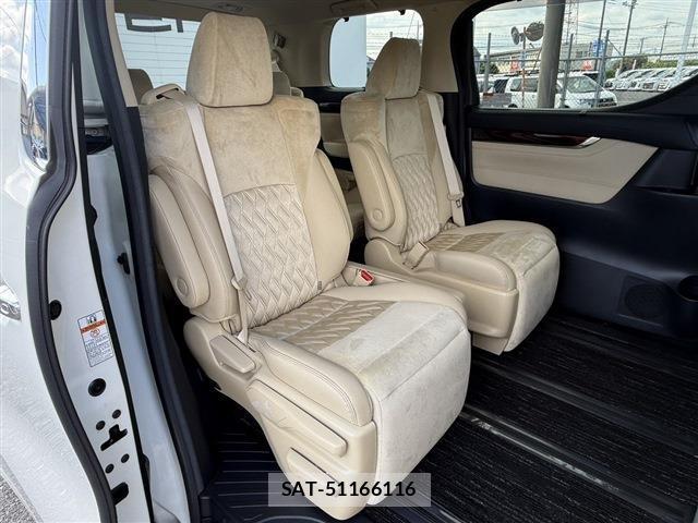Toyota ALPHARD HYBRID 2017-08 8865689-14