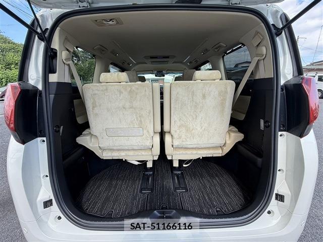 Toyota ALPHARD HYBRID 2017-08 8865689-16
