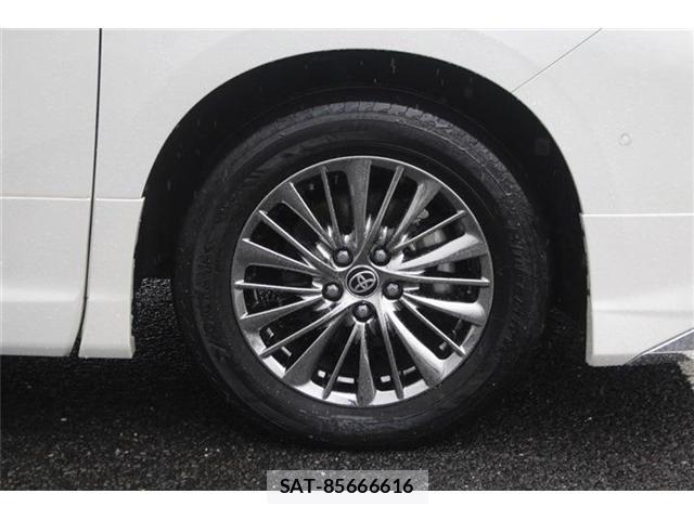 Toyota ALPHARD HYBRID 2023-05 8866684-10