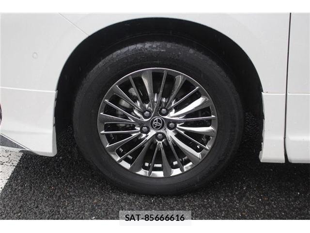 Toyota ALPHARD HYBRID 2023-05 8866684-13
