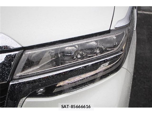 Toyota ALPHARD HYBRID 2023-05 8866684-14