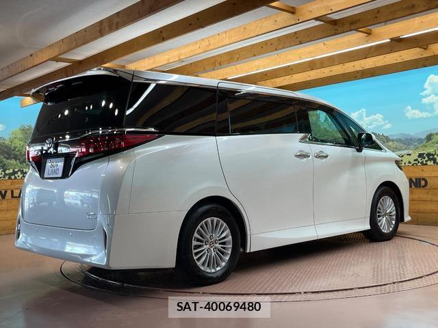 Toyota ALPHARD HYBRID 2025-11 8867083-16