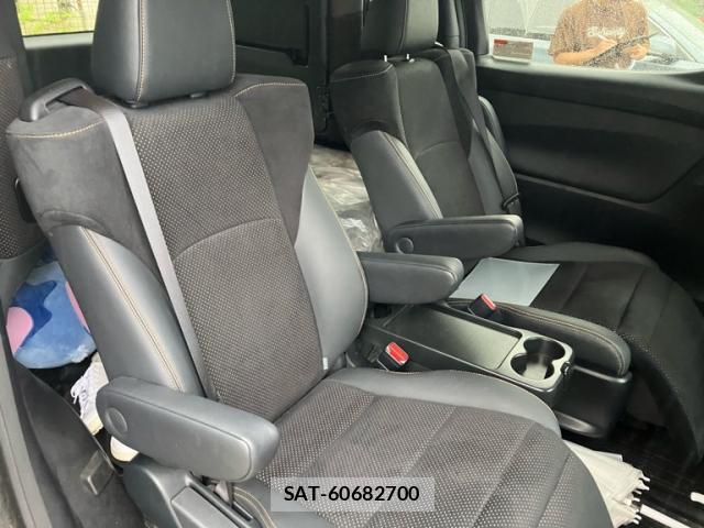 Toyota ALPHARD 2022-04 8865950-11