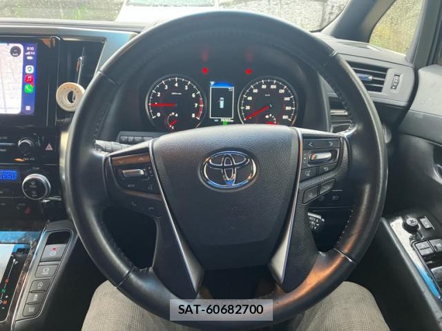 Toyota ALPHARD 2022-04 8865950-18