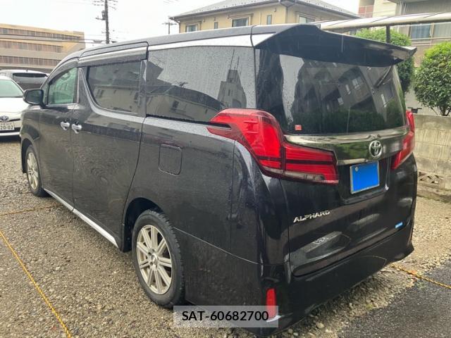 Toyota ALPHARD 2022-04 8865950-4