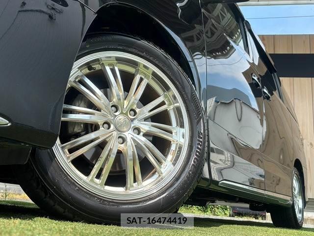 Toyota ALPHARD 2012-04 8866332-18