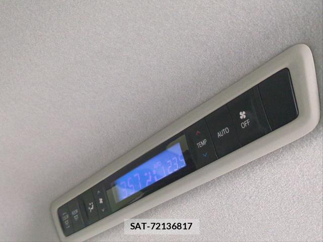 Toyota ALPHARD 2019-02 8867012-16